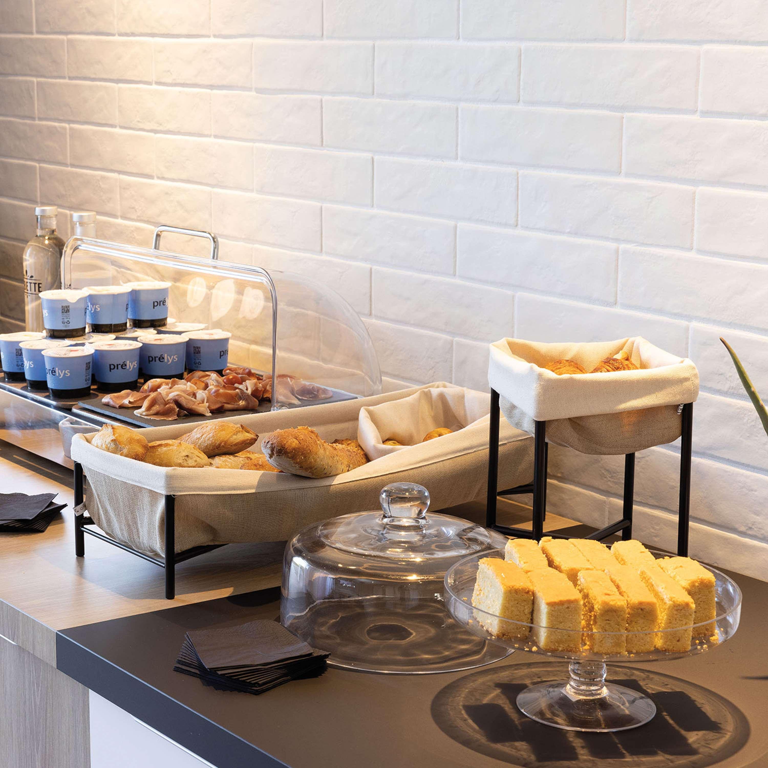 Hilton Garden Inn Tours Centre, France ภายนอก รูปภาพ