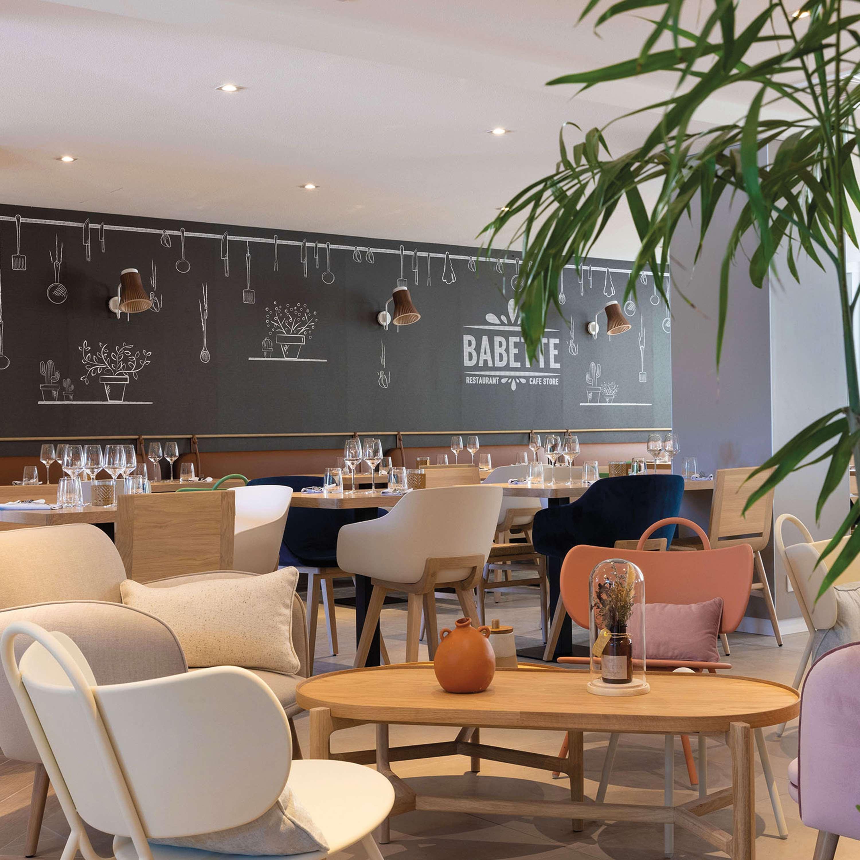 Hilton Garden Inn Tours Centre, France ภายนอก รูปภาพ